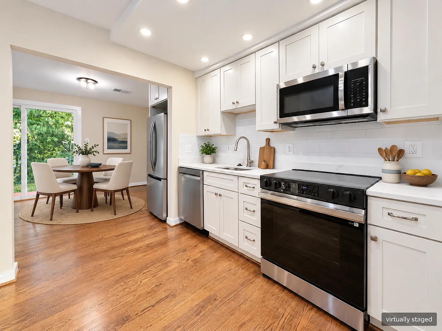 2 bed, 2.5 bath, 1286 sqft, $4,500 — Photo 3