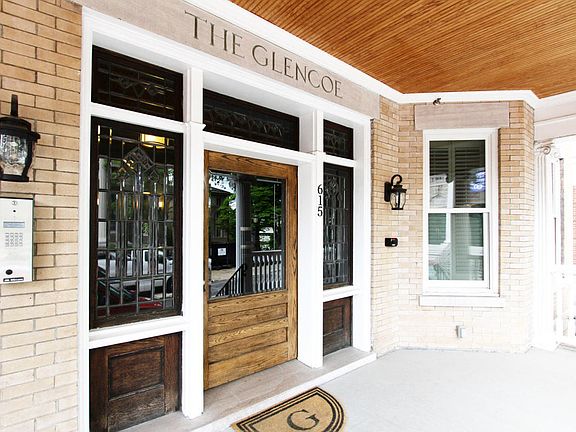 3rd image of 615 State St #101