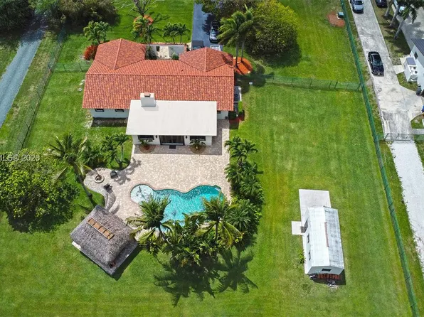 5520 SW 163rd Ave, Southwest Ranches, FL 33331