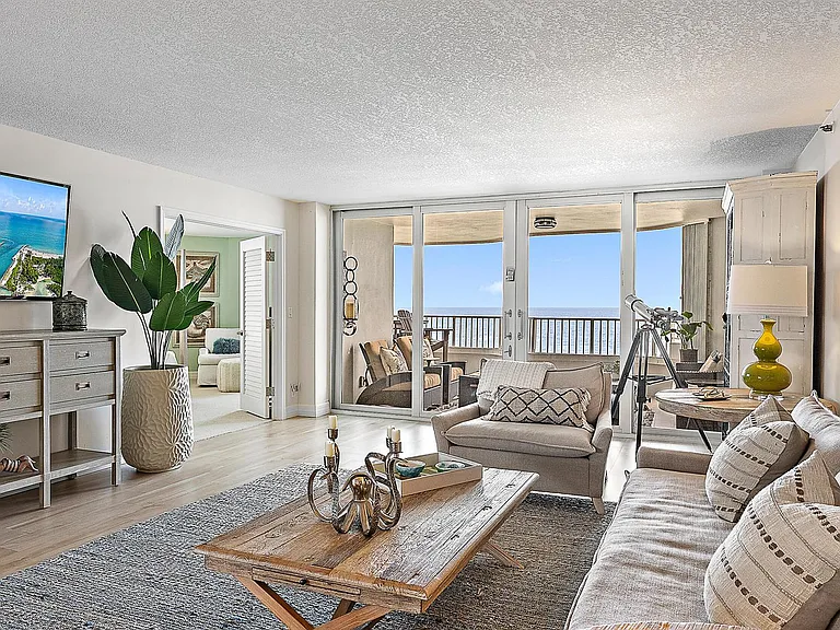 5200 N Ocean Dr #505 — Photo 2