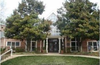 3rd image of 11722 Rockaway Ln #105