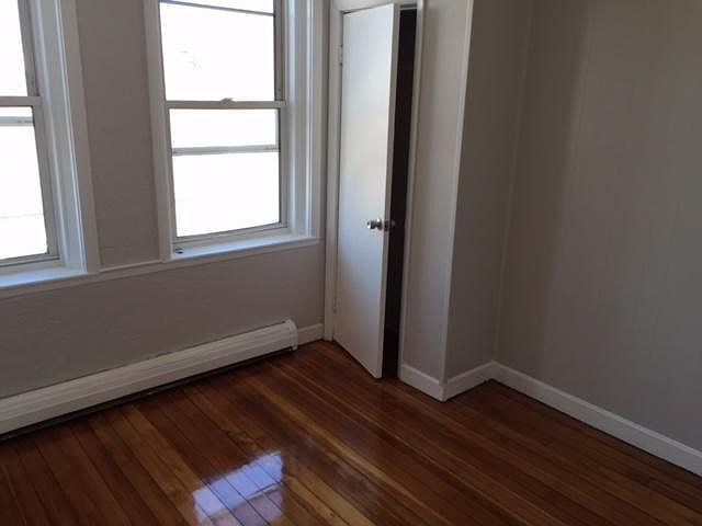2nd image of 142 Gove St APT 8A