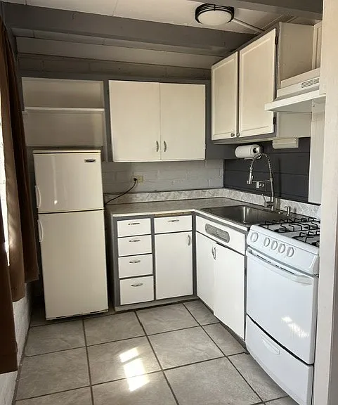 200 W Mustang Rd #C1 — Photo 11