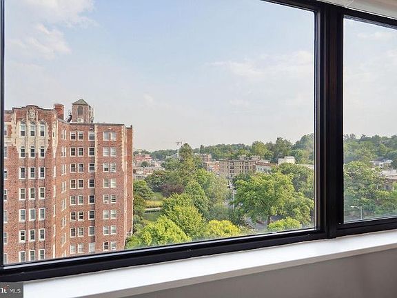 3rd image of 3701 Connecticut Ave NW APT 920
