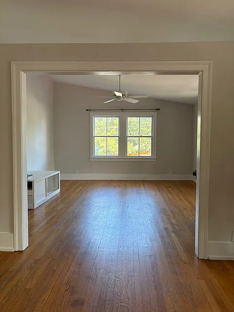 2 bed, 1400 sqft, $3,200 — Photo 3
