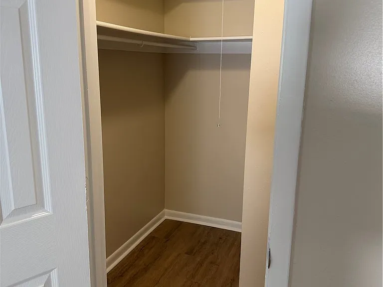 1801 Kent Dr — Photo 20