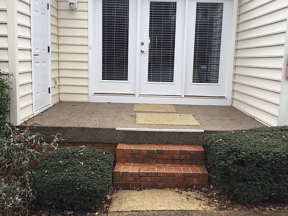 2nd image of 308 White St #C