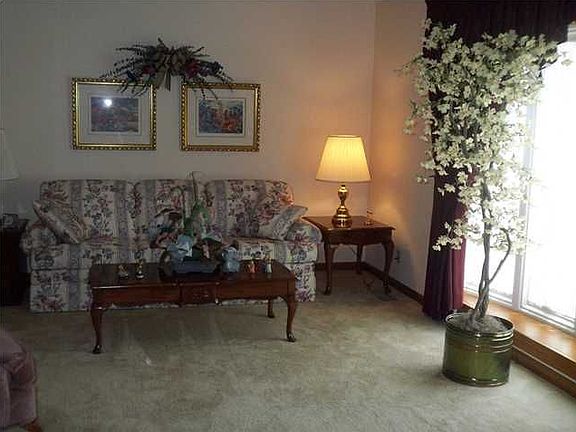 5th image of 4520 Cromwell Dr