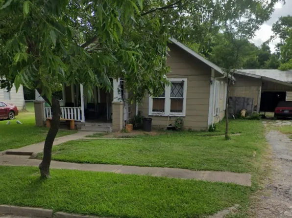 2923 Walnut St, Greenville, TX 75401