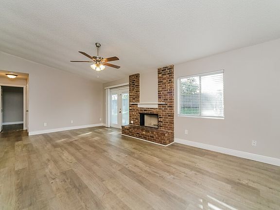 5th image of 7064 Harbor Point Blvd