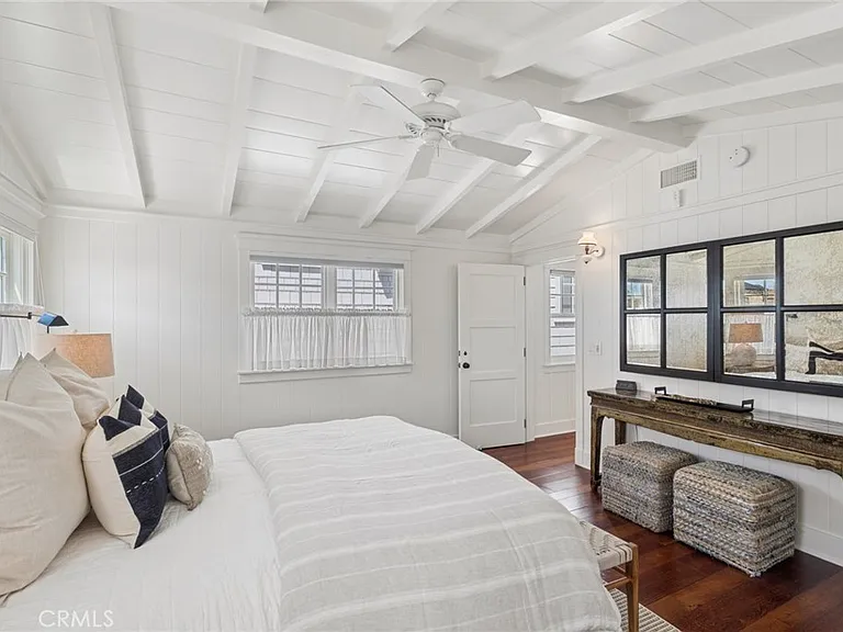 2035 Miramar Dr — Photo 15