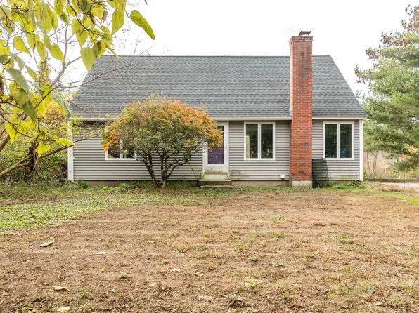 339 Wadleigh Falls Road, Newmarket, NH 03857