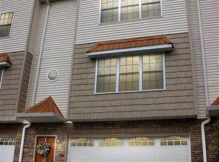 46 Westminster Dr, Morgantown, WV 26501