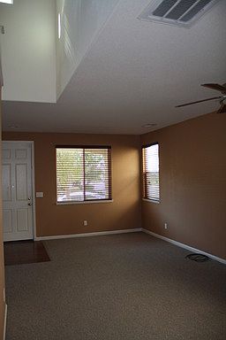 5th image of 5278 Glimmer Way