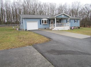 3607 Grandview Rd, Beaver, WV 25813