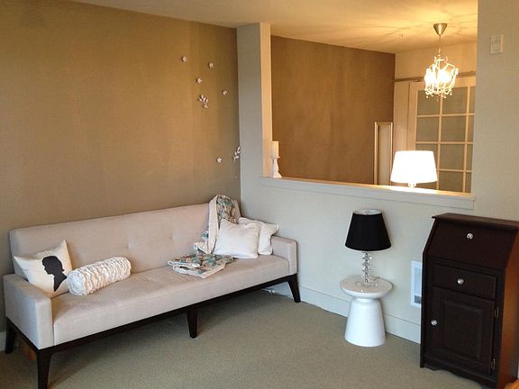 3rd image of 5650 24th Ave NW Unit 612