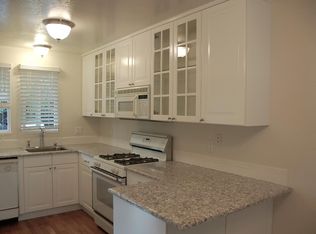 1046 Wright Ave APT E, Mountain View, CA 94043