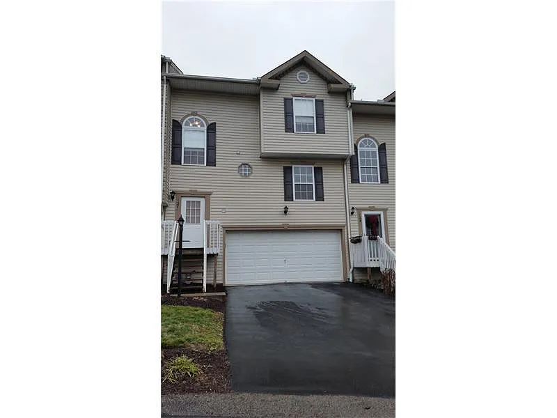 127 Manor View Dr photo 1