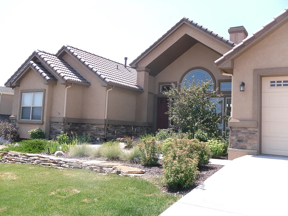 2115 Diamond Creek Dr