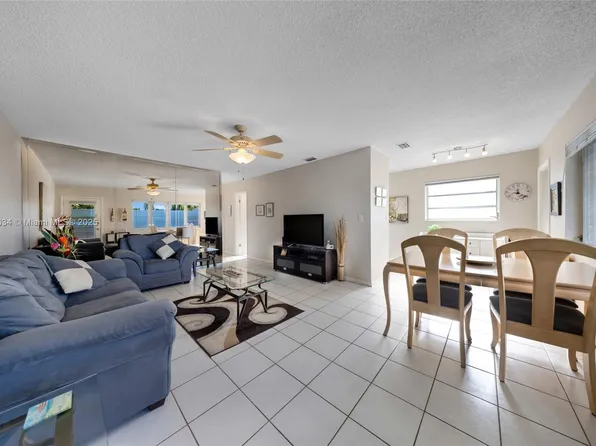 15600 NE 6th Ave APT 26D, Miami, FL 33162