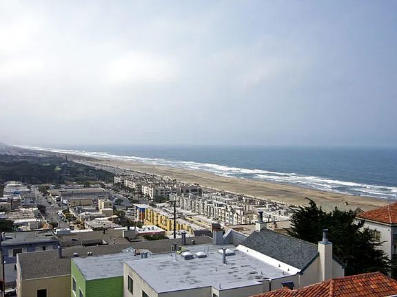 4th image of 5635 Anza St APT 5