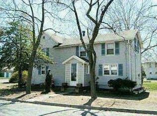 2 Creek Rd, Port Monmouth, NJ 07758