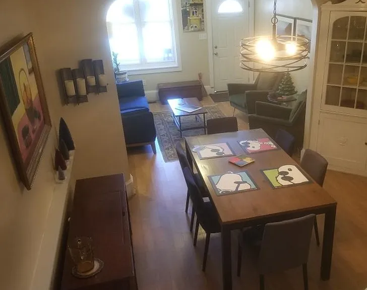 dining room toward front door