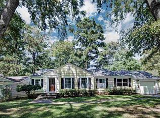 1078 Meadow Heights Dr, Jackson, MS 39206