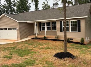 440 Rollingwood Dr, Easley, SC 29640