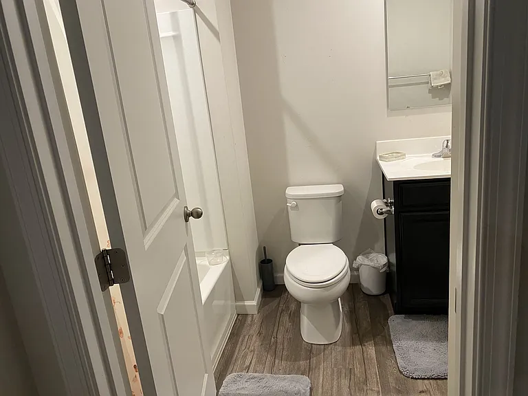 Full bathroom