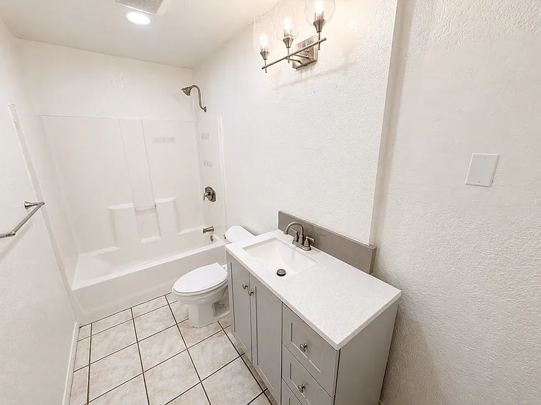 441 Sycamore Street — Photo 14
