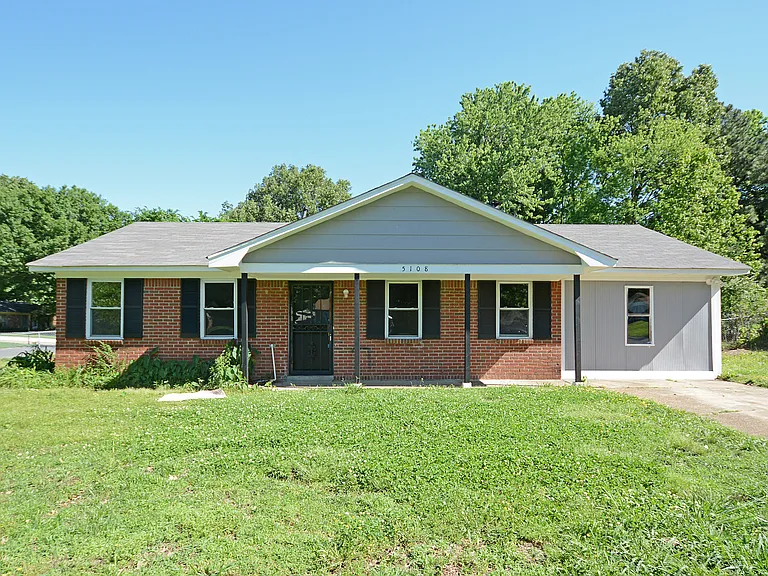 5108 Gray Dr — Photo 1