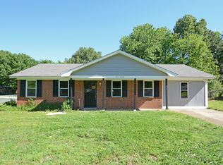 5108 Gray Dr, Horn Lake, MS 38637