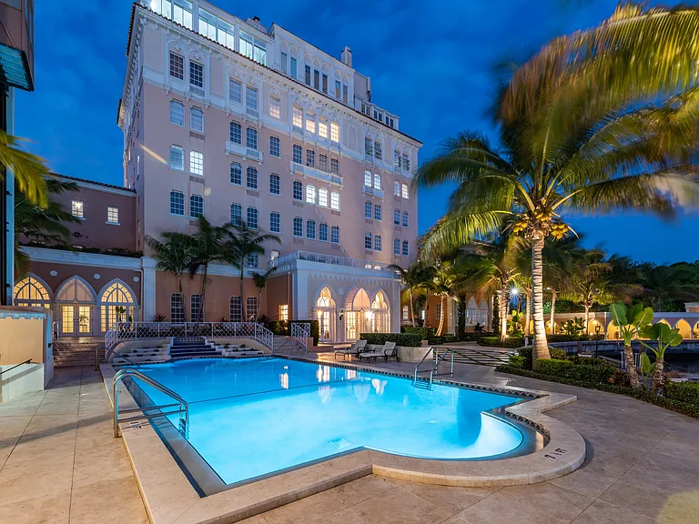 MIRASOL EVENING POOL