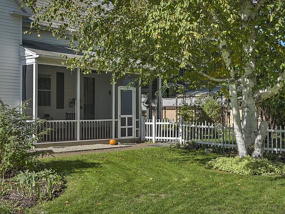 5th image of 37 McKinley St