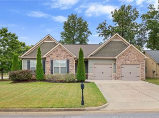 501 Lori Ln, Opelika, AL 36804