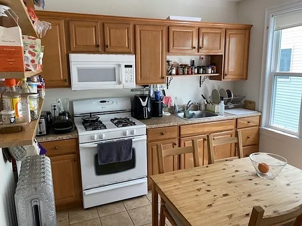 14 Magnus Ave #2 — Photo 4