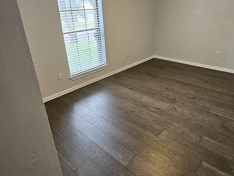 416 Thorn Wood Dr — Photo 12