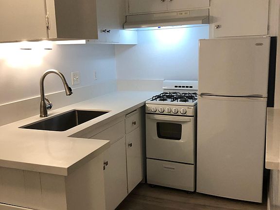 2nd image of 3722 Adams Ave APT 11