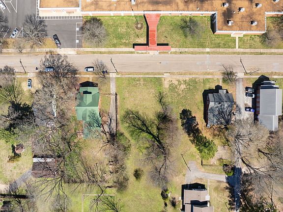 2nd image of 75 Woodrow Ave