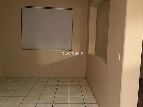 3rd image of 9798 Vista Crest Ave