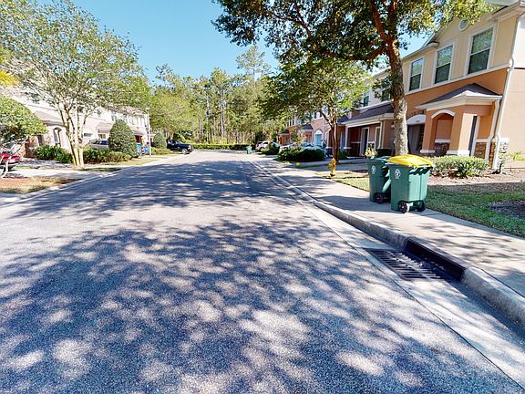 3rd image of 13486 Sunstone St