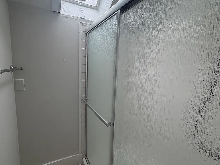41 Richards St #3 — Photo 11