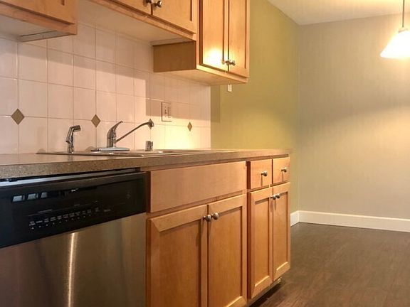 4th image of 8021 234th St SW APT 216