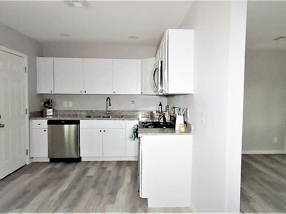 5th image of 8502 E Edgewood Ave