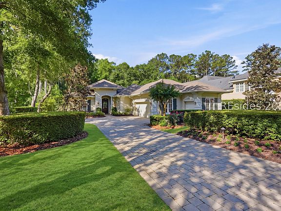 2nd image of 22 Clifton Dr