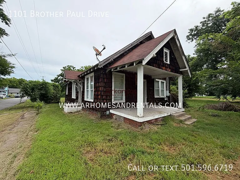 1101 Brother Paul Dr — Photo 14