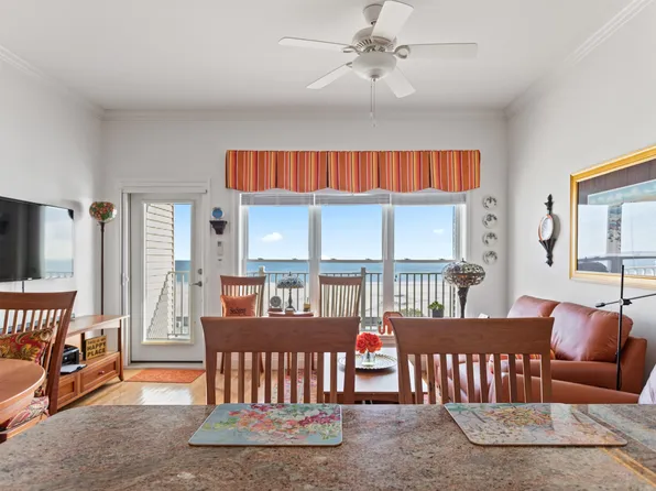 83 Ocean Boulevard #304, Hampton, NH 03842