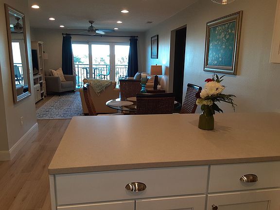 5th image of 845 Ben Franklin Dr Unit 406B