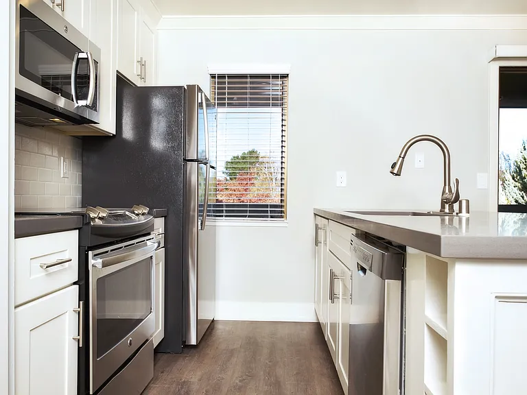 DP 6 kitchen 3 (1)